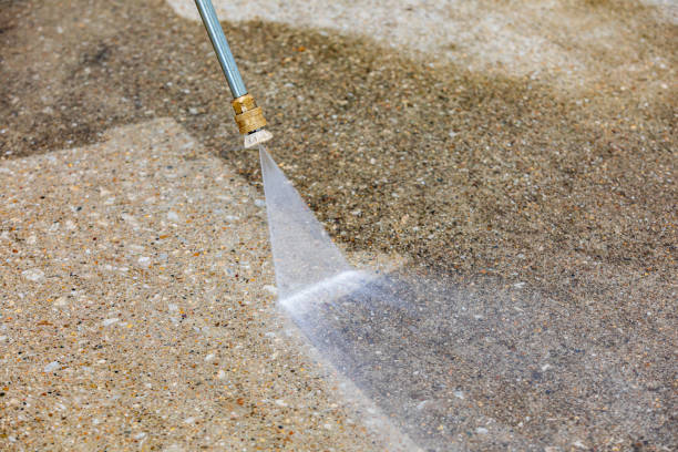Best Concrete Sealing  in Dyersville, IA